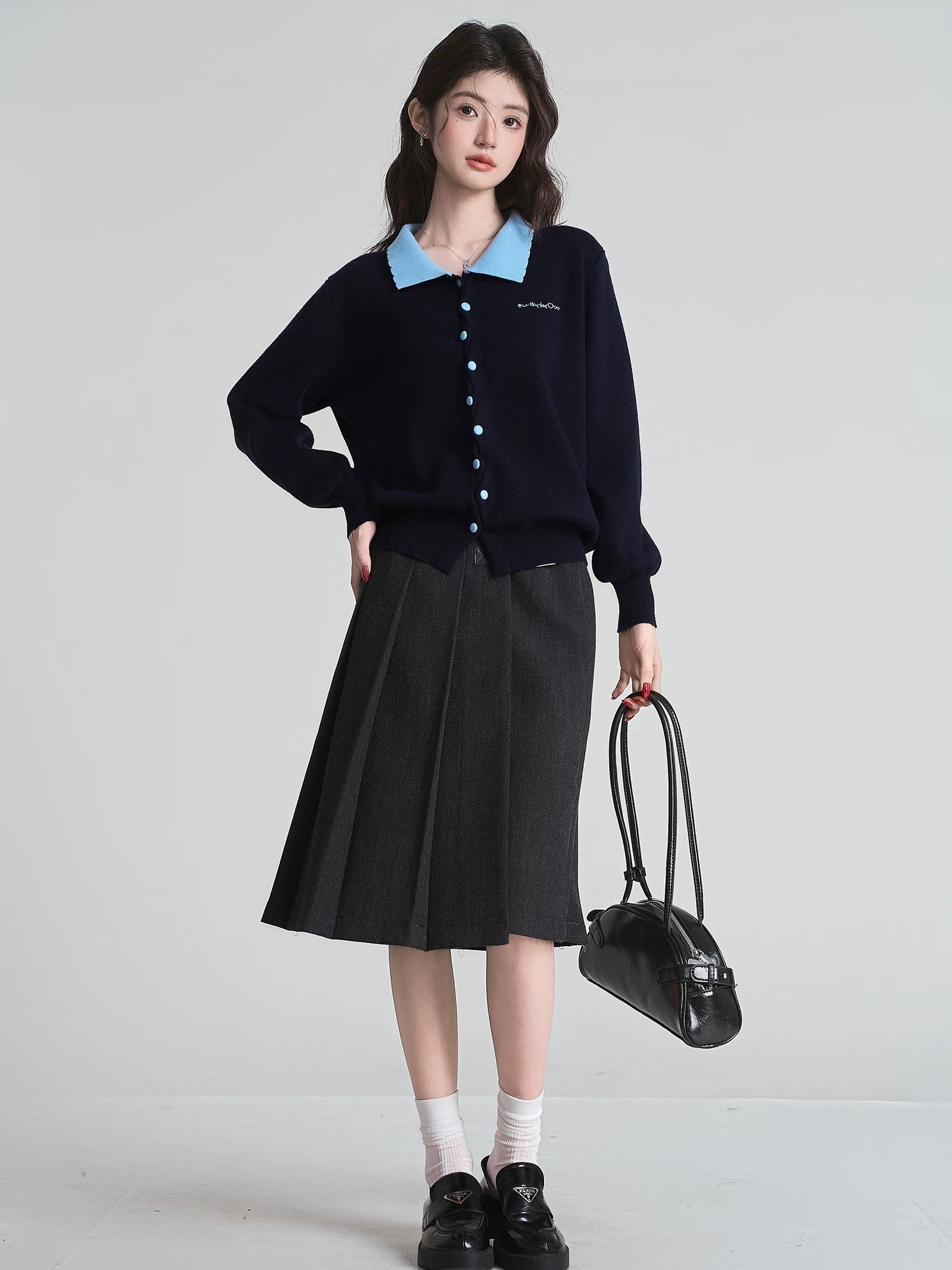 撞色翻领刺绣针织开衫女春季新款宽松polo领毛衣外套上衣,女装/女士精品,毛针织衫,淘宝优惠券,粉丝福利购,淘宝优惠卷