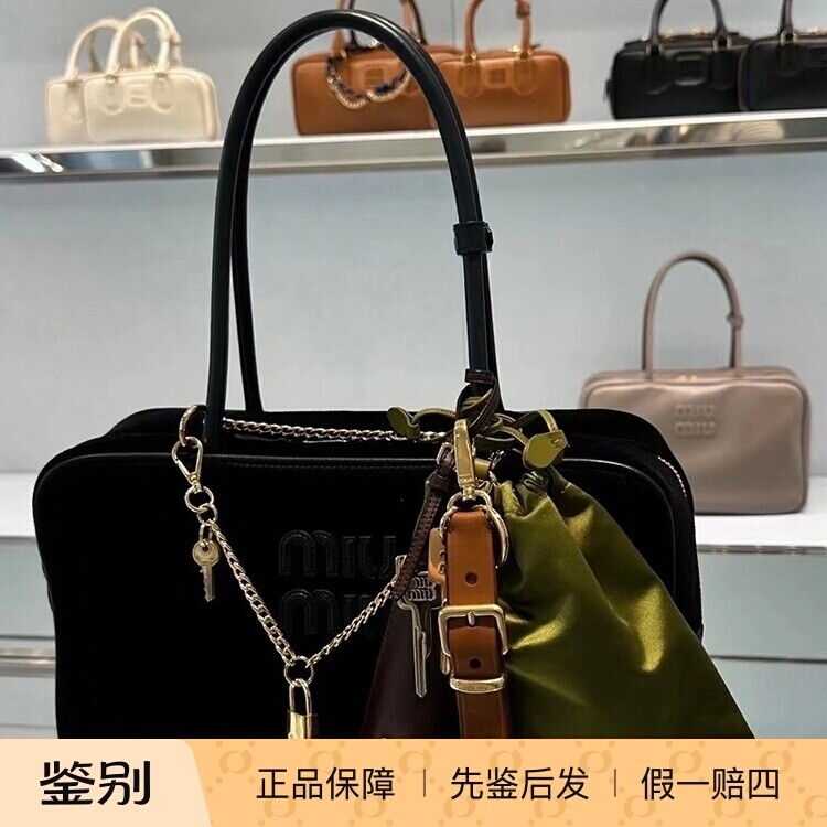 Miu miu/缪缪2024新款女包深蓝色灯芯绒Beau波士顿保龄球包公文包