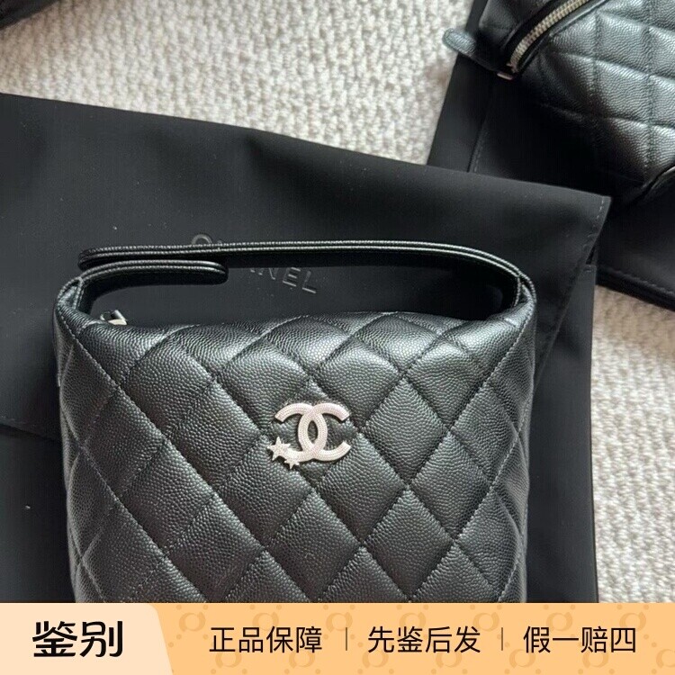 Chanel/香奈儿25B新款女包黑银星星双C链条饭盒包盒子包