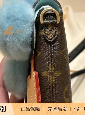 LV路易威登2024新款女包圣诞限定款VIVIENNE 手机包斜挎包M12269