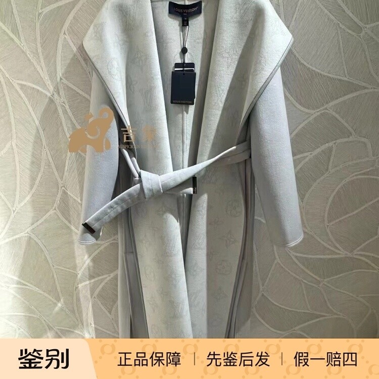 LV路易威登2024新款女装绵羊毛双面围裹式连帽大衣1AGBFB