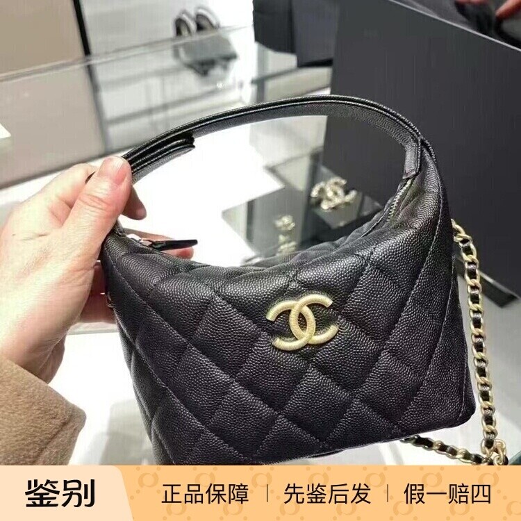 Chanel香奈儿25P新款黑金手提包