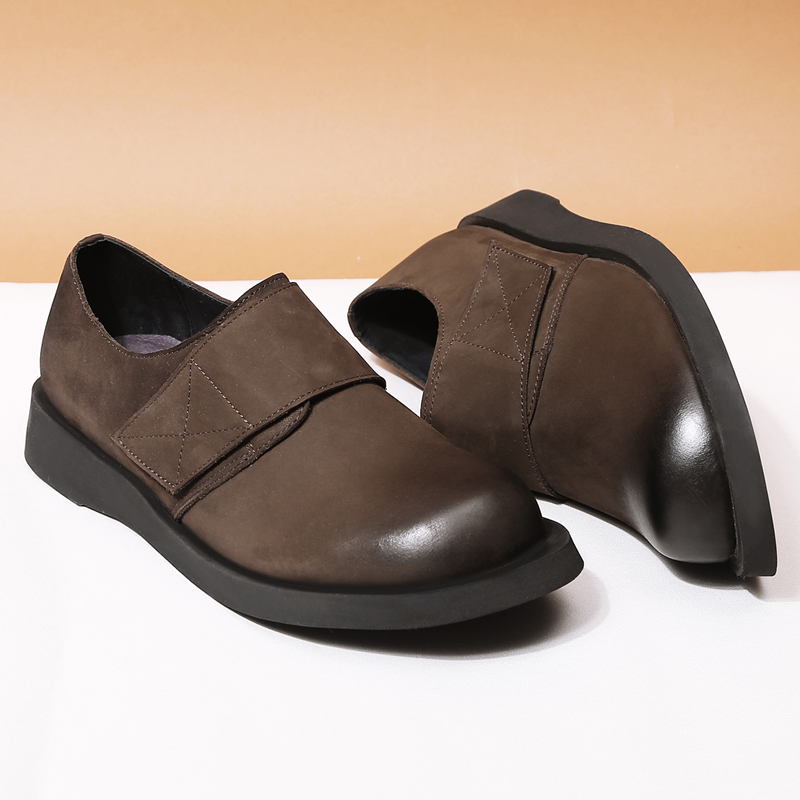 大头皮鞋男工装鞋2022新款低帮宽头舒适厚底宽脚真皮小码休闲鞋子
