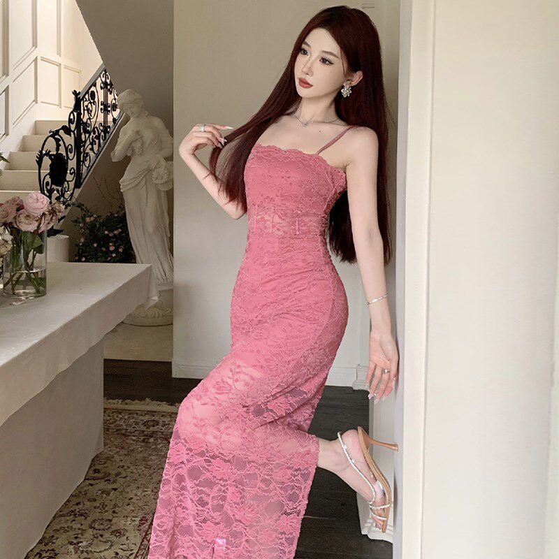 速发气质名媛性感蕾丝吊带臀夏季收腰长中款露裙连衣裙