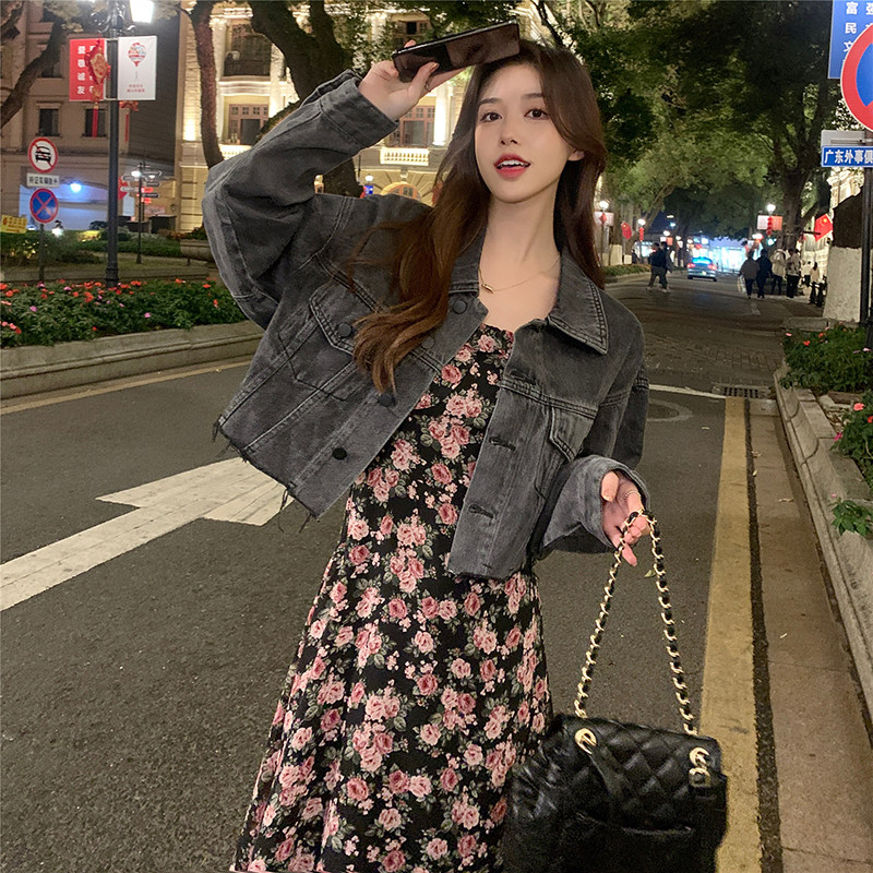 速发大码胖妹妹套装短款工装牛仔吊套外带碎花连衣裙件两套