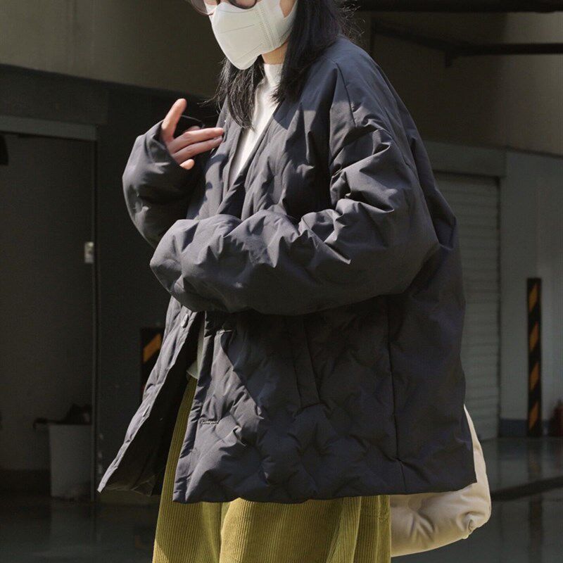 速发黑色廓形无领压外羽绒系冬季新款韩服慵懒宽松温暖纹套