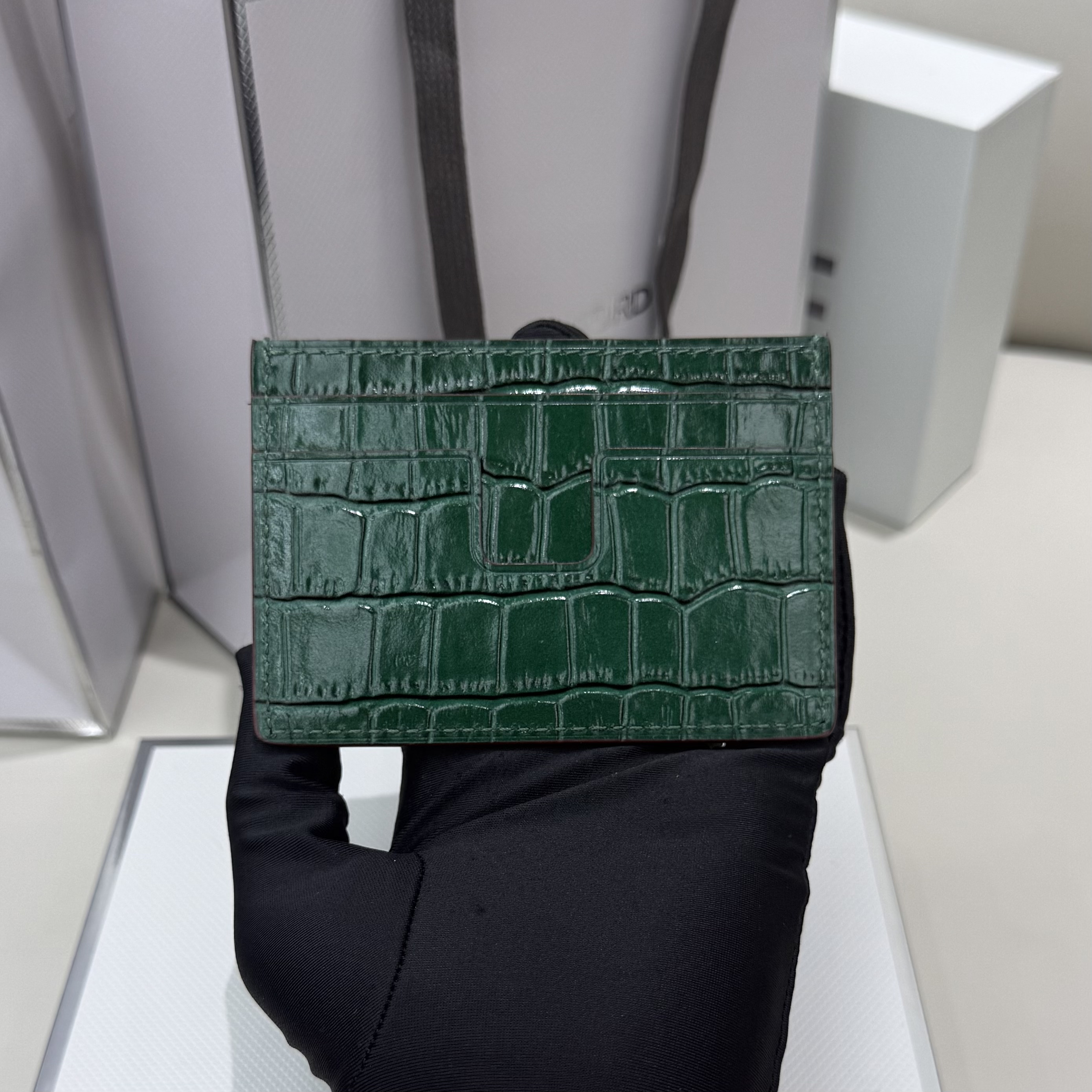 thumbnail for Sky blue crocodile print kraft card holder Hand-sewn portable bank card mini wallet