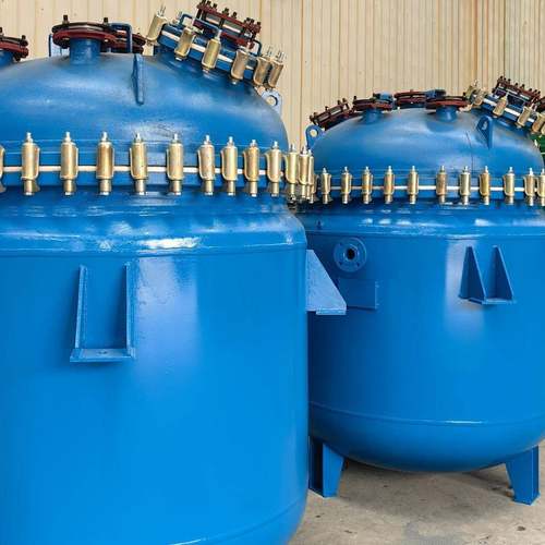 工厂直销3吨5吨8吨不锈钢反应釜双层真空搅拌罐电加热反应设备