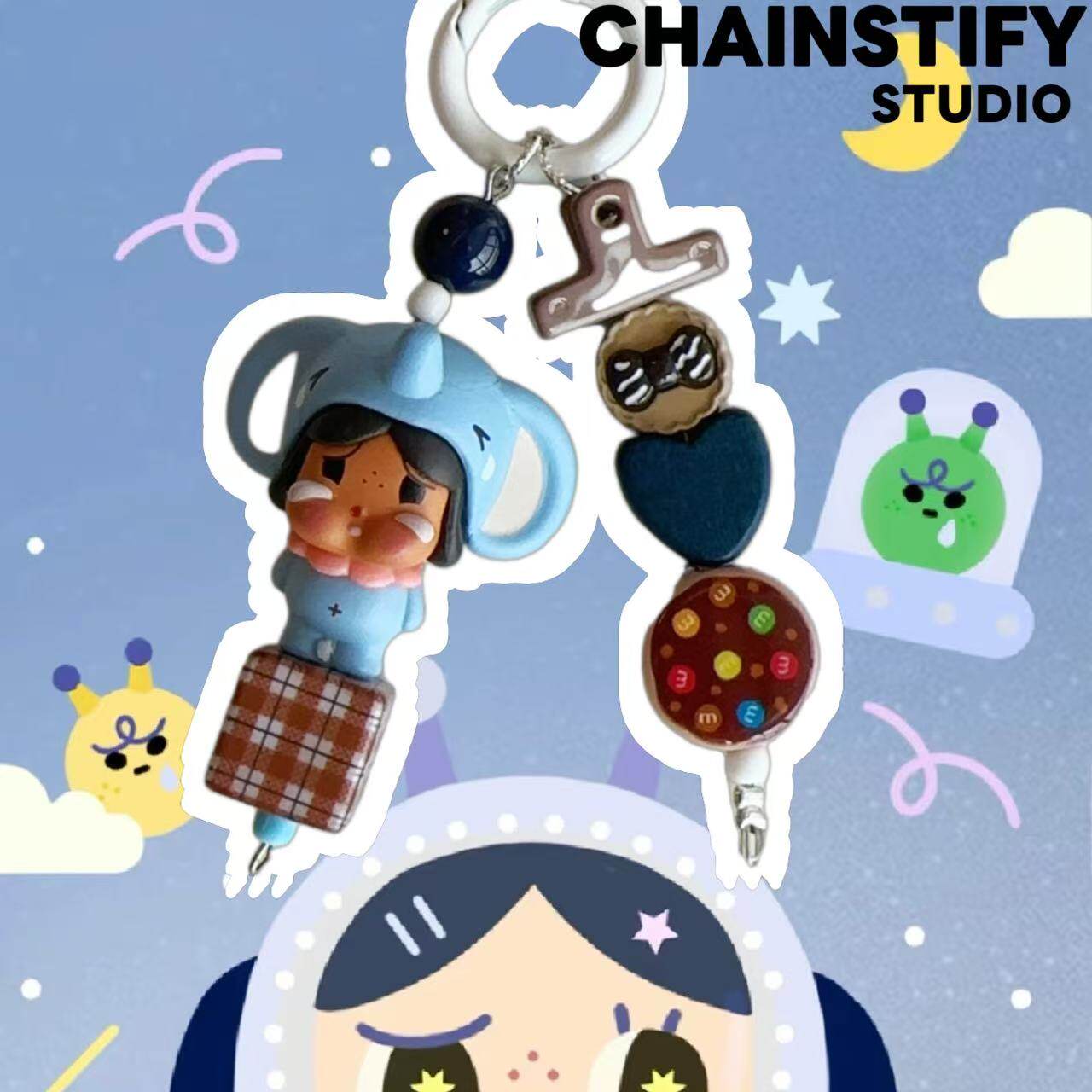 可爱哭娃手机挂件蓝色爱心串珠手机链包包挂件钥匙扣创意小挂饰新