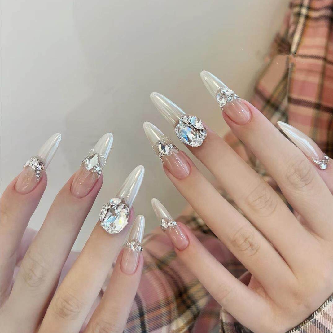 手工光疗穿戴甲爆闪鸽子蛋美甲极光渐变美甲帖钻满钻显白新娘甲片