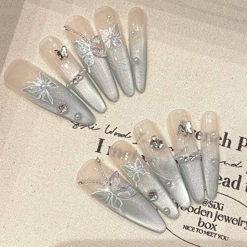 纯手工儿童穿戴甲女童美甲新款冰透蓝色清新猫眼蝴蝶浮雕纯手工高