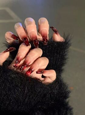 纯手工儿童穿戴甲女童美甲新年焦糖红美甲渐变碎钻爆闪流行显白安