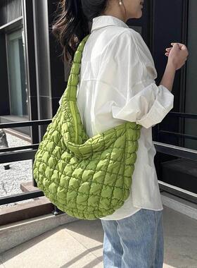 Quilted Padded Crossbody Bag for Women Pleated Bubbles Cloud