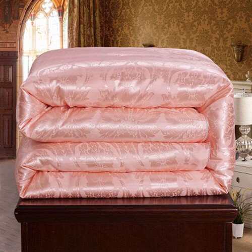 新品Silk quilts will bre sold  gifts  quilts  gift boxes  su