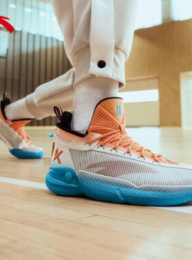 安踏 KT9 汤普森氮科技稳定防滑耐磨缓震回弹篮球鞋112341101-8