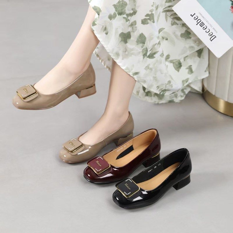 渊博2025春季新款粗跟单鞋女方头低跟浅口小皮鞋工作大码真皮女鞋,女鞋,浅口单鞋,淘宝优惠券,粉丝福利购,淘宝优惠卷