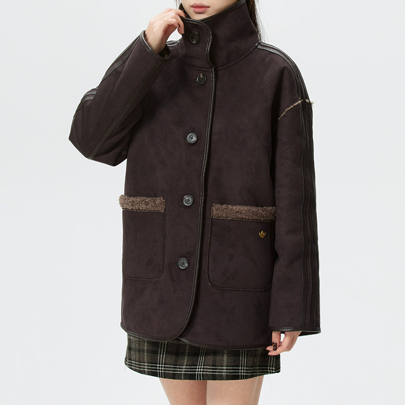adidas阿迪达斯羊羔绒外套女装26春新款两面穿三叶草运动服KT3146
