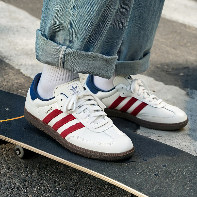 阿迪达斯三叶草板鞋SAMBA德训鞋经典男女情侣运动鞋低帮休闲T头鞋