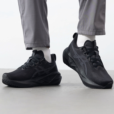 asics亚瑟士跑鞋男鞋26新款NOVABLAST 5宽楦2E缓震运动鞋1011B975