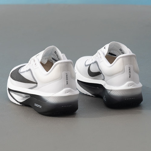 NIKE耐克跑步鞋女鞋26夏季新款ZOOM FLY 6碳板竞速跑鞋FN8455-100