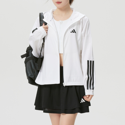 adidas阿迪达斯女装梭织夹克白色外套26新款跑步连帽运动服KC7655