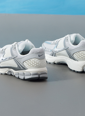 耐克NIKE ZOOM VOMERO 5银灰色网面复古跑步鞋老爹鞋潮IM2219-121