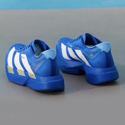 Adidas阿迪达斯男鞋2026春季新款运动鞋碳柱竞速缓震跑步鞋JP6622