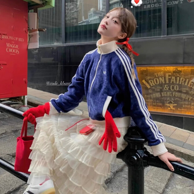 阿迪达斯三叶草女装2025秋季新款复古丝绒立领复古夹克外套JN0724