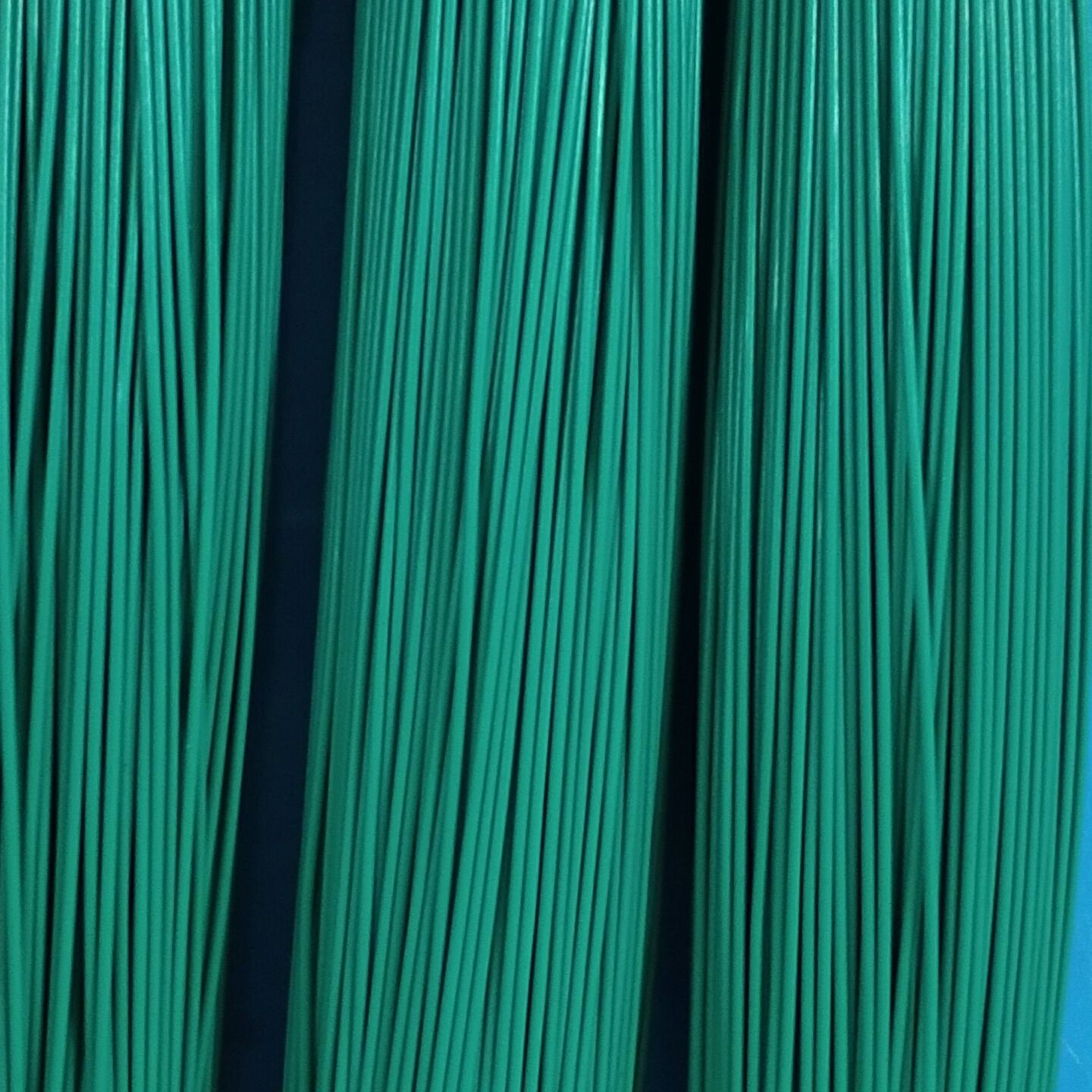 厂家直供电镀锌扎丝捆绑线0.75MM30公分绿圆