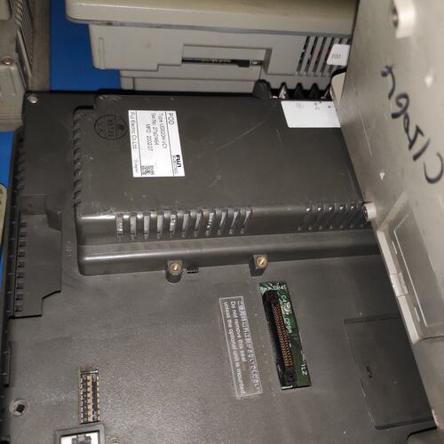 议价Hakko触摸屏UG520H-VC1V612C10UG520H-SC4UG520H-VH4