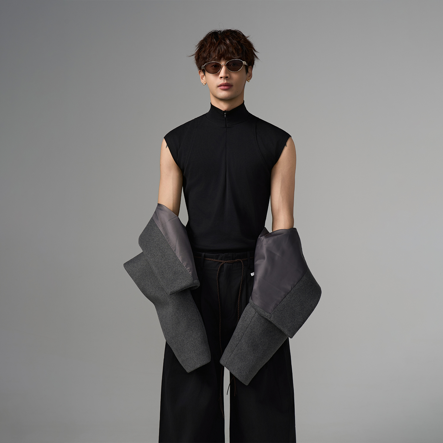 德绒质感拉链开衫无袖打底背心