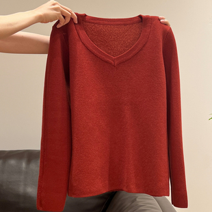 回头率超高！圣诞红色V领加绒加厚长袖针织打底衫女2025秋冬上衣
