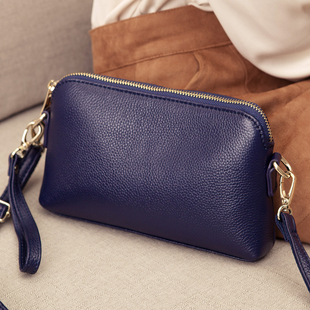 手拿包女小包韩版2021新款潮时尚真皮单肩小挎包冬季气质斜挎女包