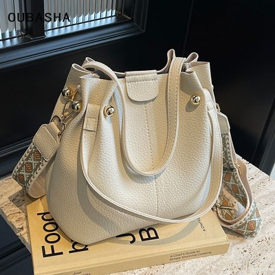 高级感包包女2024新款秋冬超火单肩斜挎包小众轻奢手提爆款水桶包