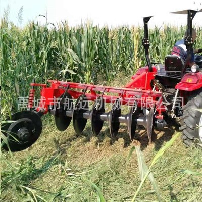 新款水田耕地翻地圆盘犁 动力轴传动的稻田灭茬驱动犁 水田犁价格