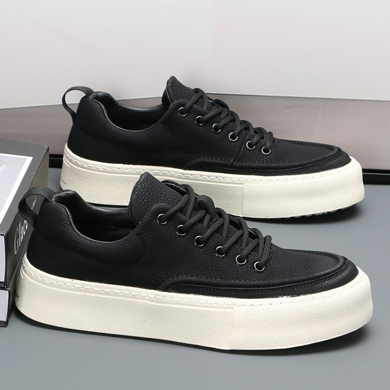 大码男鞋春秋休闲百搭男士板鞋45真皮46软底47透气黑色皮鞋48加大