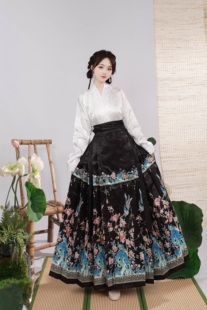 池禾原创汉服女明制交领提花飞机袖马面裙新中式套装国风日常显瘦