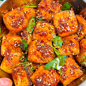 滇二娃云南石屏麻辣豆干爆汁豆腐干网红休闲追剧解馋零食卤味小吃