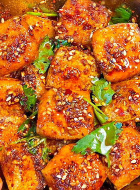 滇二娃云南石屏麻辣豆干爆汁豆腐干网红休闲追剧解馋零食卤味小吃