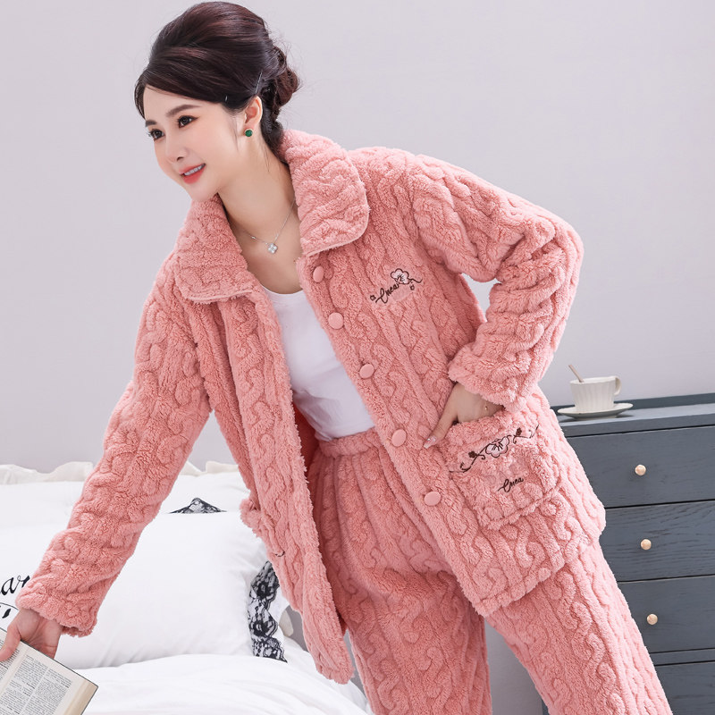 秋冬季中年妈妈款珊瑚绒睡衣女中老年人法兰绒加厚家居服保暖套装