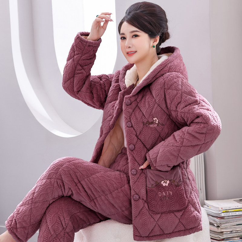妈妈睡衣女冬三层加厚珊瑚绒夹棉袄加绒中老年人秋冬季保暖家居服