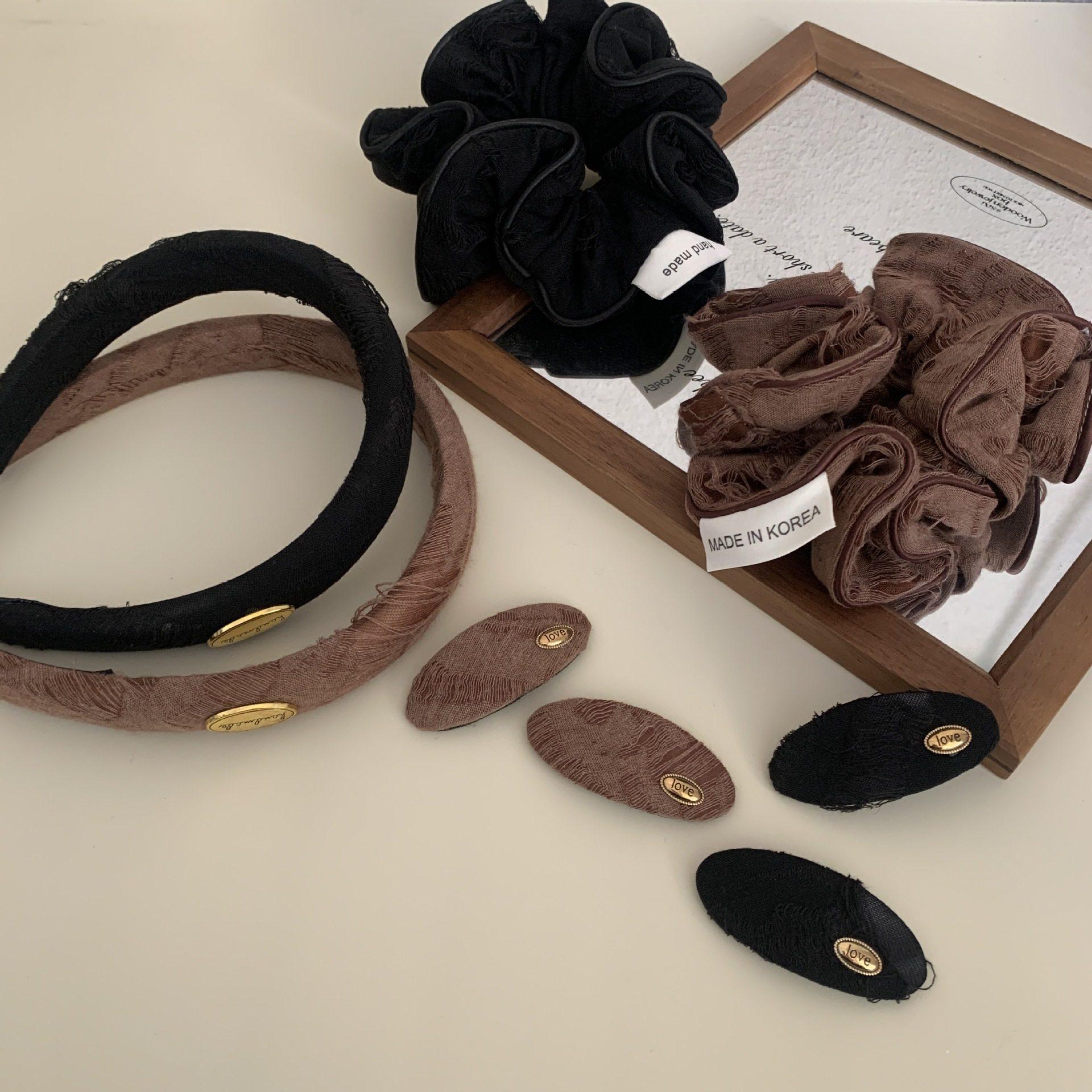 复古感金标发夹大肠发圈质感高级百搭侧边刘海夹BB夹发卡新款发饰,饰品/流行首饰/时尚饰品新,发饰,淘宝优惠券,粉丝福利购,淘宝优惠卷