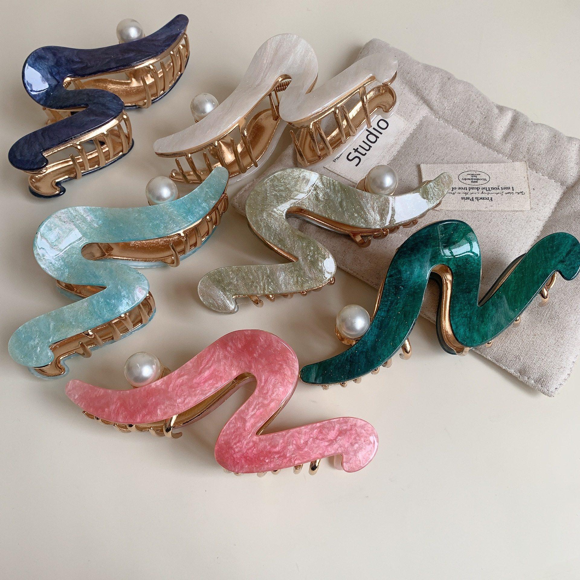 新款小众饰品醋酸板材发量多温柔盘感镶珍珠百搭盘发鲨鱼夹发饰女,饰品/流行首饰/时尚饰品新,发饰,淘宝优惠券,粉丝福利购,淘宝优惠卷