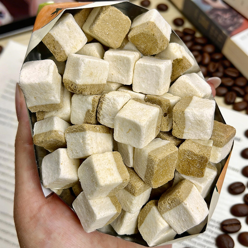 相见恨晚！干嚼咖啡块冻干椰子块生椰拿铁味椰奶脆休闲小零食35g