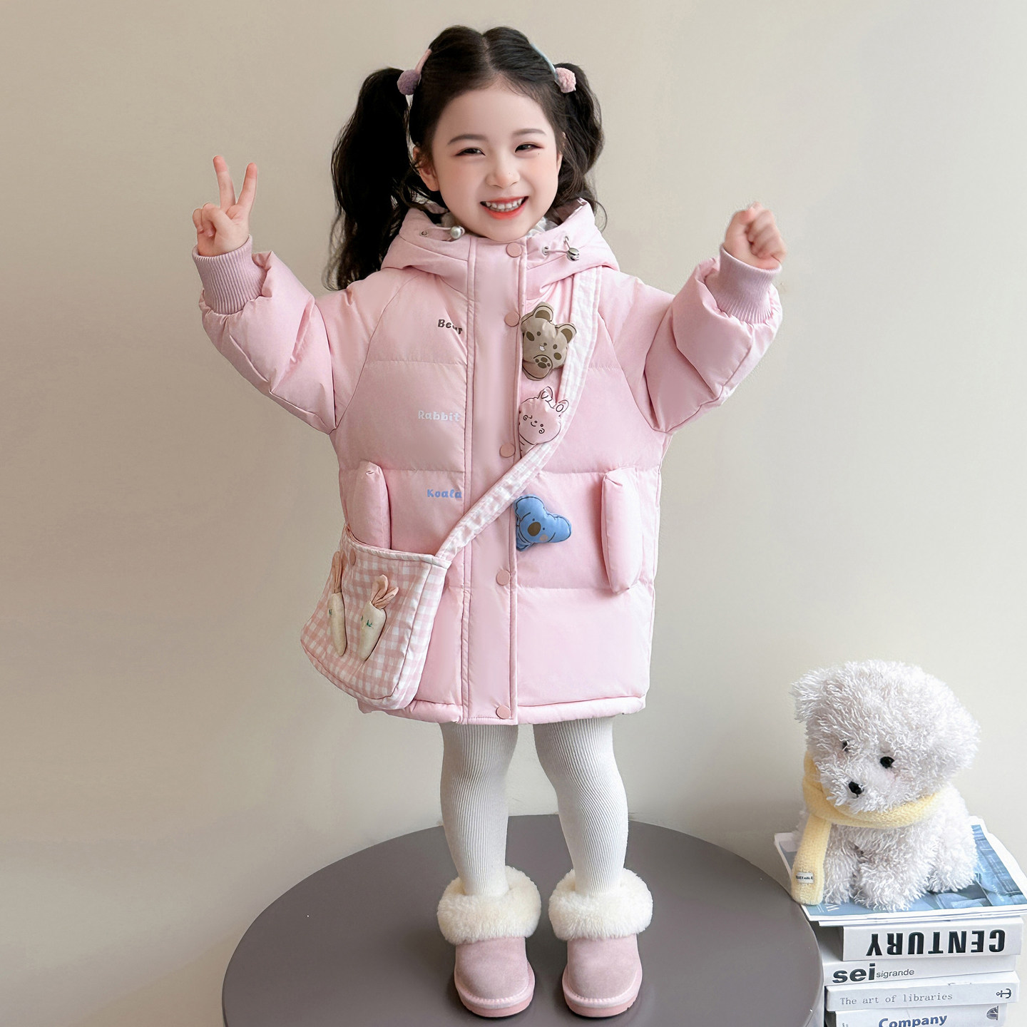 女童冬季新款可爱两面穿加厚羽绒服女宝宝保暖白鸭绒外套格子外衣