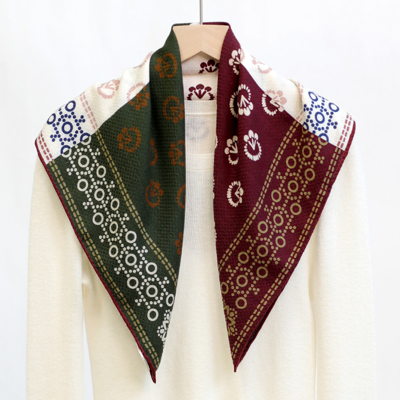 双面异色高级感丝毛中方巾羊毛桑蚕丝丝巾复古出游秋夏旅游女百搭