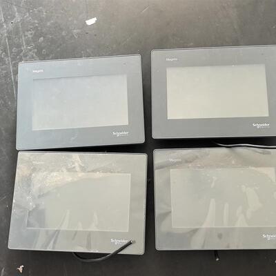 打包200 施耐德触摸屏 HMIGXU3500 四台  屏漏