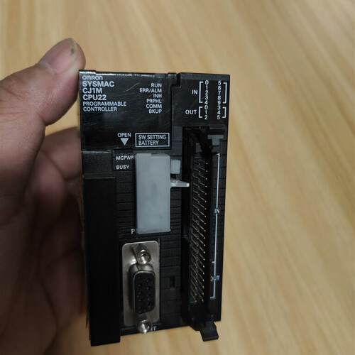CJ1M-CPU22欧姆龙PLC原装正品二手拆机功能包