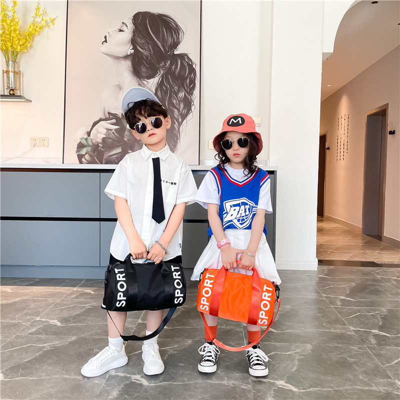 时尚运动风儿童背包女孩外出旅游夏季男童单O肩包休闲洋气圆筒包