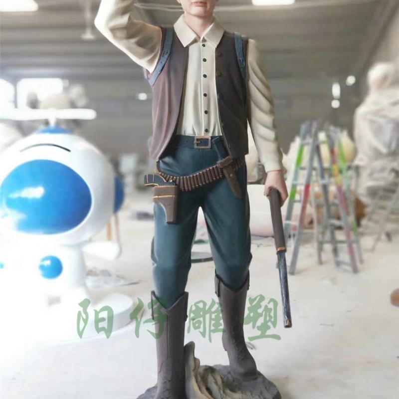 啤酒音乐广场酒吧坐酒桶喝啤酒人B物雕塑 玻璃钢彩色西部牛仔雕像